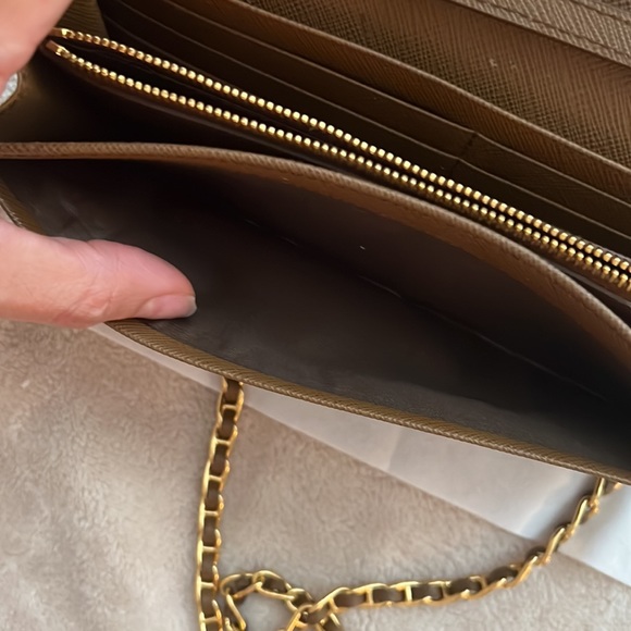 Prada wallet - Picture 6 of 11